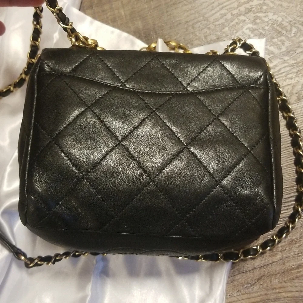 CHANEL Crossbody My Crush Vanity Lambskin Quilted Black Gold Bijoux Chain Handle - Picture 9 of 17